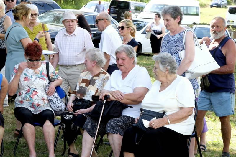 2021.06.30_Gödre felújított kálvária (11).JPG